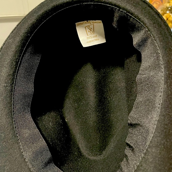 Something Special L.A. Black fedora hat with ribbon 100% wool - Picture 6 of 6